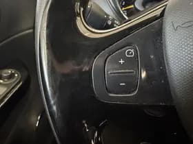 Renault Captur thumbnail 17