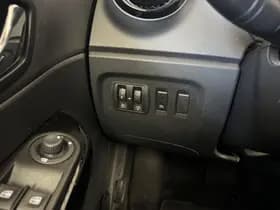 Renault Captur thumbnail 24