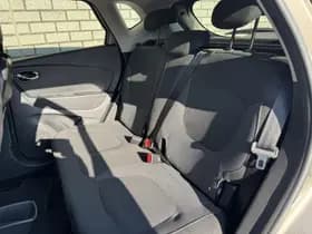 Renault Captur thumbnail 8