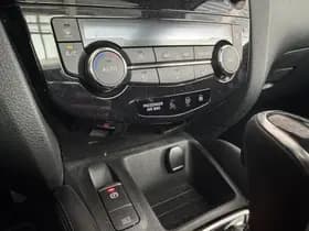 Nissan Qashqai thumbnail 12