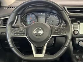 Nissan Qashqai thumbnail 23