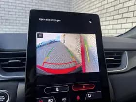 Renault Captur thumbnail 14