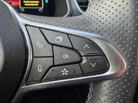 Renault Captur thumbnail 36