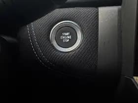 Renault Captur thumbnail 38