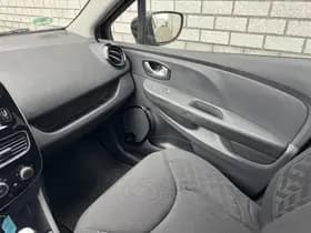Renault Clio thumbnail 25