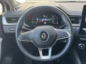 Renault Captur thumbnail 28