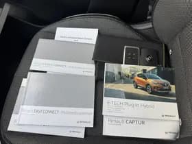 Renault Captur thumbnail 39