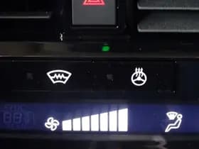 Nissan Qashqai thumbnail 14