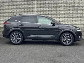 Nissan Qashqai thumbnail 23