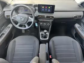 Dacia Sandero Stepway thumbnail 3