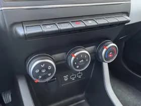 Renault Clio thumbnail 15