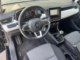 Renault Clio thumbnail 30