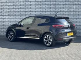Renault Clio thumbnail 6