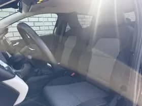 Renault Clio thumbnail 7