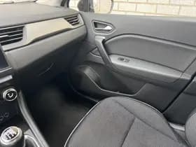 Renault Captur thumbnail 12