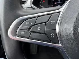 Renault Captur thumbnail 24