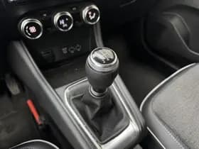 Renault Captur thumbnail 27