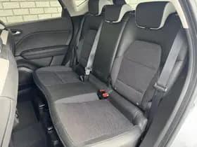 Renault Captur thumbnail 8