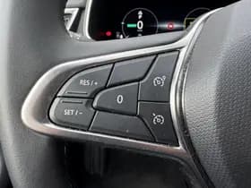 Renault Clio thumbnail 23