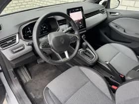 Renault Clio thumbnail 29