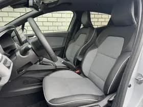 Renault Clio thumbnail 7