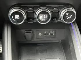 Renault Clio thumbnail 13