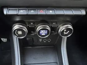 Renault Captur thumbnail 12