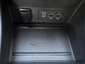 Renault Captur thumbnail 33