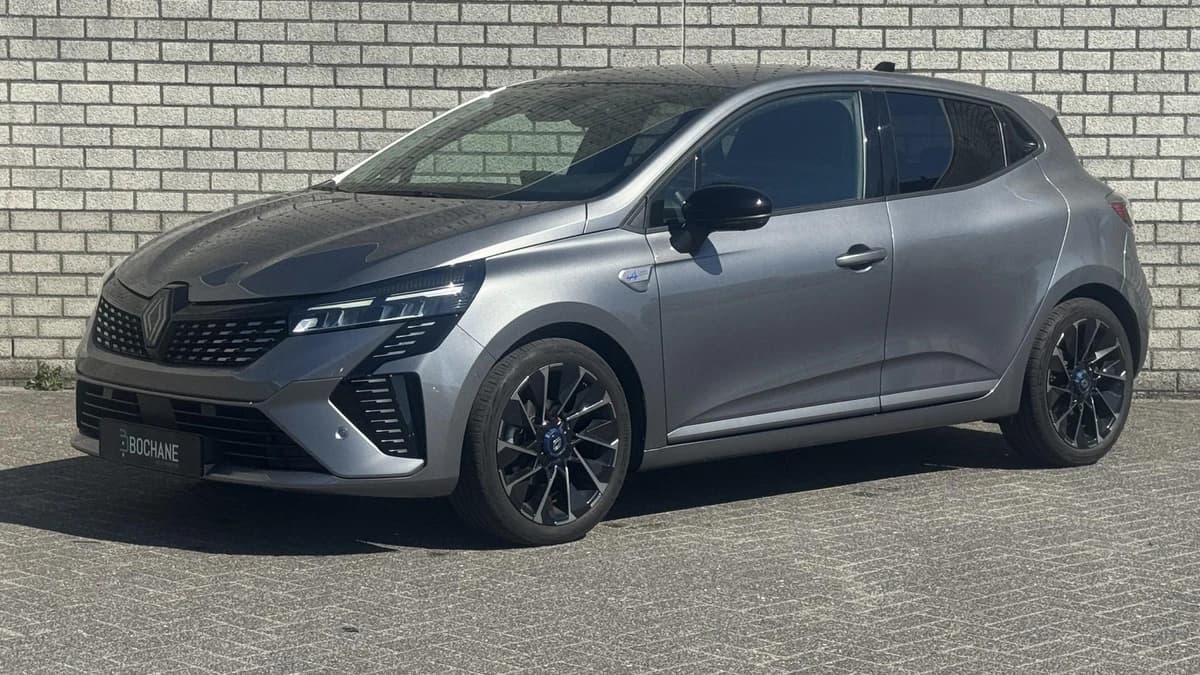 Renault Clio — foto 1