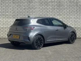 Renault Clio thumbnail 2