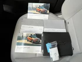 Renault Captur thumbnail 16