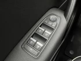 Renault Captur thumbnail 18