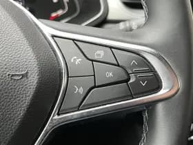Renault Captur thumbnail 21