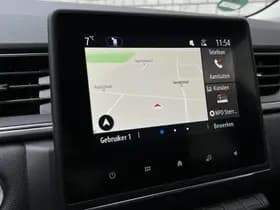 Renault Captur thumbnail 37