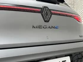 Renault Mégane E-Tech thumbnail 36