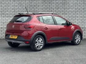 Dacia Sandero Stepway thumbnail 2