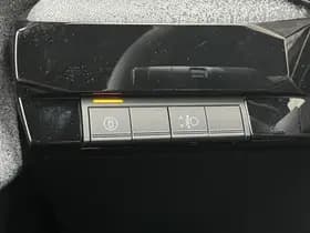 Renault Clio thumbnail 31
