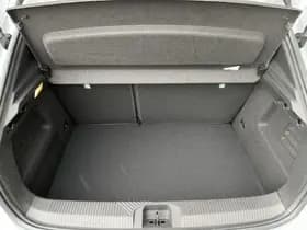 Renault Clio thumbnail 9