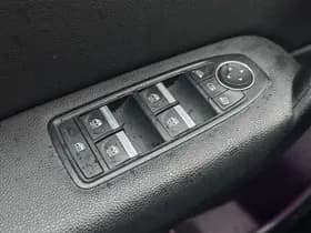 Renault Captur thumbnail 17
