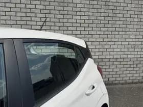 Hyundai i10 thumbnail 15