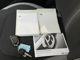 Hyundai i10 thumbnail 17