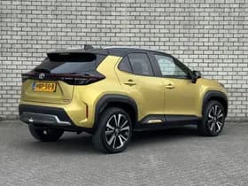 Toyota Yaris Cross thumbnail 2