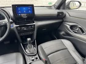 Toyota Yaris Cross thumbnail 11