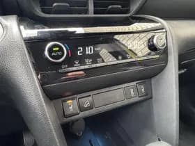 Toyota Yaris Cross thumbnail 13