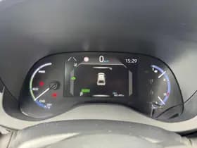 Toyota Yaris Cross thumbnail 4