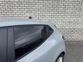 Renault Clio thumbnail 10