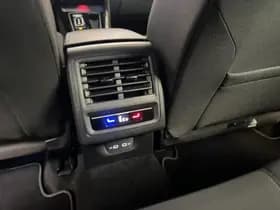 Volkswagen Golf thumbnail 11