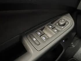 Volkswagen Golf thumbnail 20
