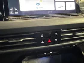 Volkswagen Golf thumbnail 35