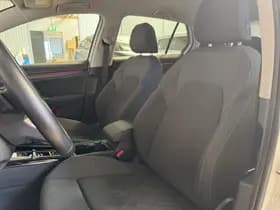 Volkswagen Golf thumbnail 7